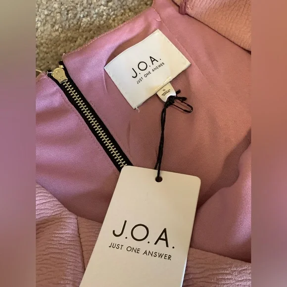 NWT J.O.A lilac crop top - Picture 4 of 9